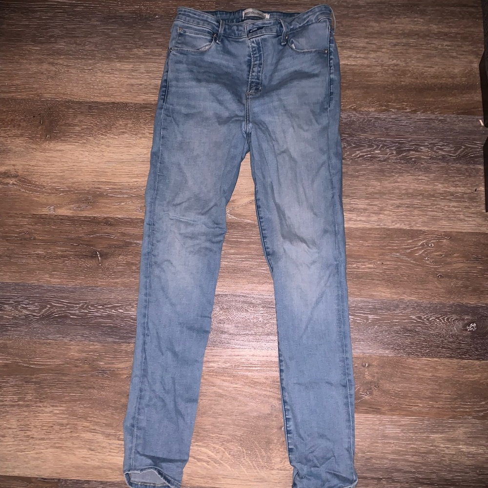 A&F High Rise Super Skinny Jeans- Light Wash- Size 29/8R